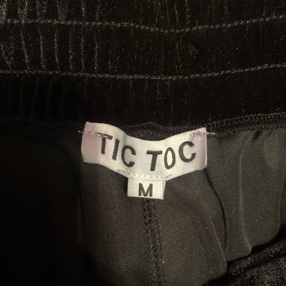 Matching sweat suit! - Picture 7 of 7